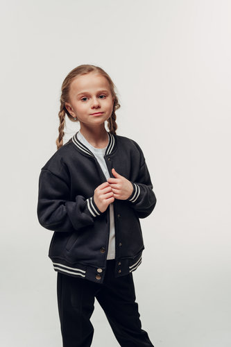 Бомбер тёплый кнопки