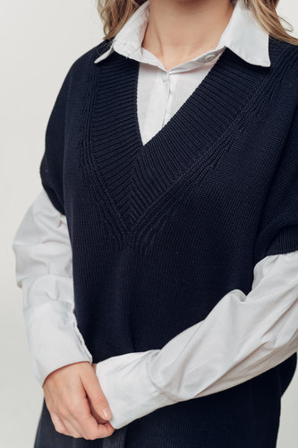 Жилет вязаный оверсайз В002